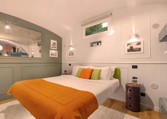 Lata Rana Colosseum Luxury Loft * רומא