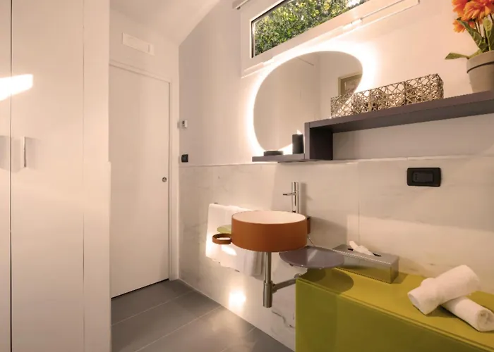 Lata Rana Colosseum Luxury Loft רומא
