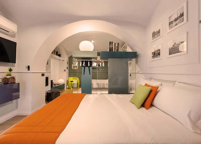 Lata Rana Colosseum Luxury Loft * רומא