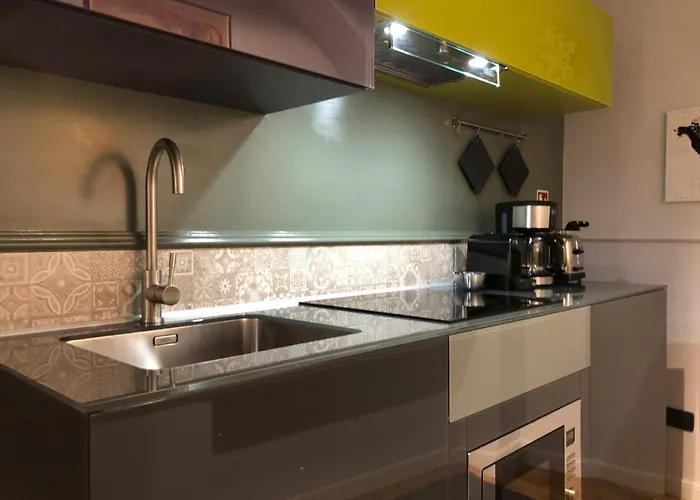 Lata Rana Colosseum Luxury Loft
